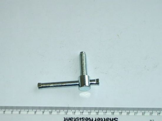 R137,15AV